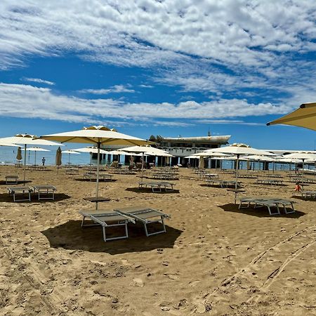 Appart 24 City Center Parking And Sea Design District Lignano Sabbiadoro Extérieur photo