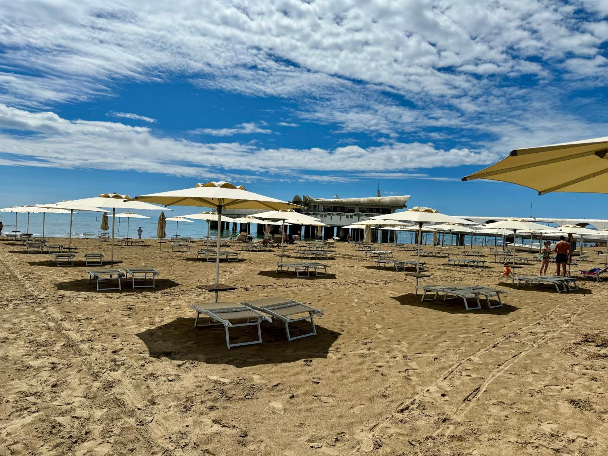 Appart 24 City Center Parking And Sea Design District Lignano Sabbiadoro Extérieur photo